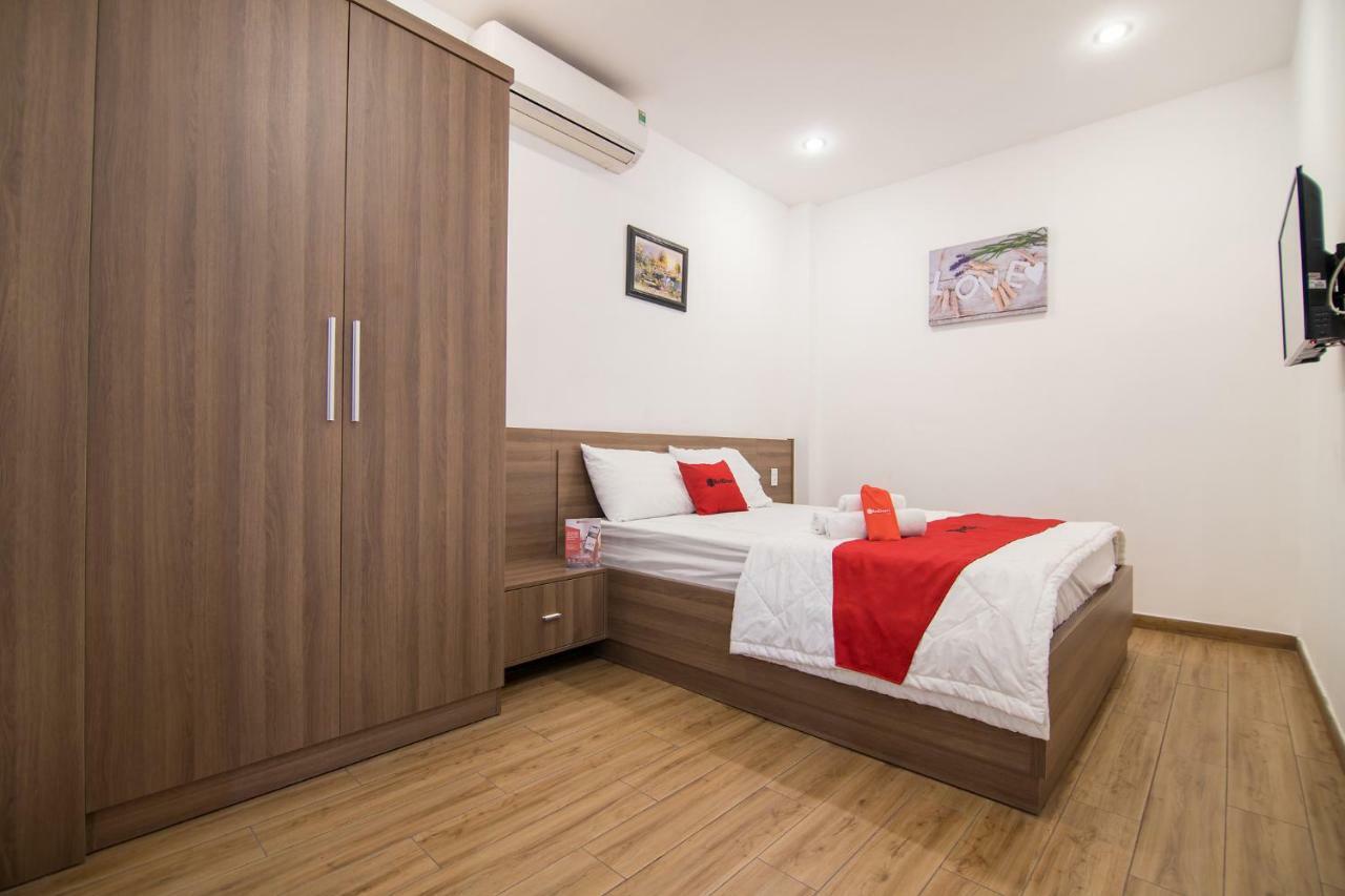 Reddoorz Plus Near Tan Dinh Market ホーチミン市 エクステリア 写真